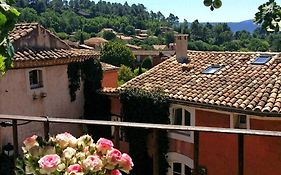 La Dame Au Balcon